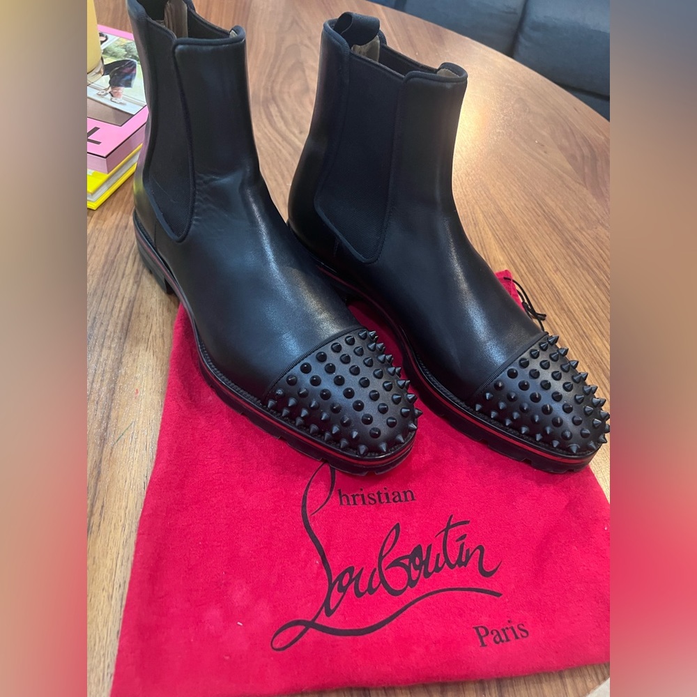Authentic Christian Louboutin Melon Spike men boots size 41.